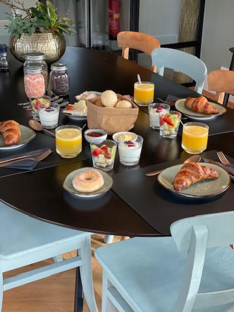 The Lake Inn Nieuwkoop 外观 照片